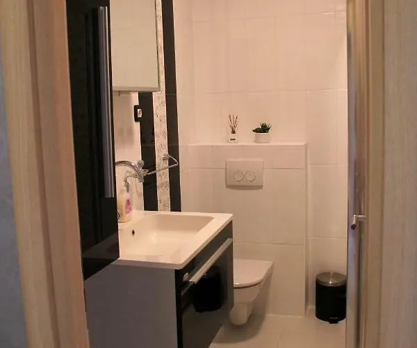 Beautiful And Luxury In Centre 公寓