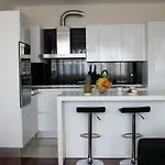 Apartman Beautiful And Luxury In Centre *