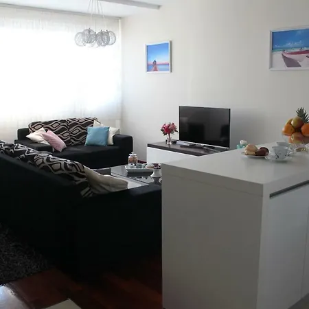 Beautiful And Luxury In Centre *