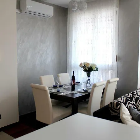 公寓 Beautiful And Luxury In Centre
